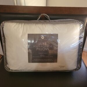 Hotel Collection Luxe Down Alternative Pillow Standard / Queen